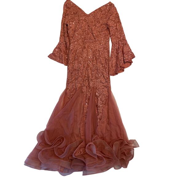 Miusol Pink Lace Maxi Dress - Picture 12 of 16